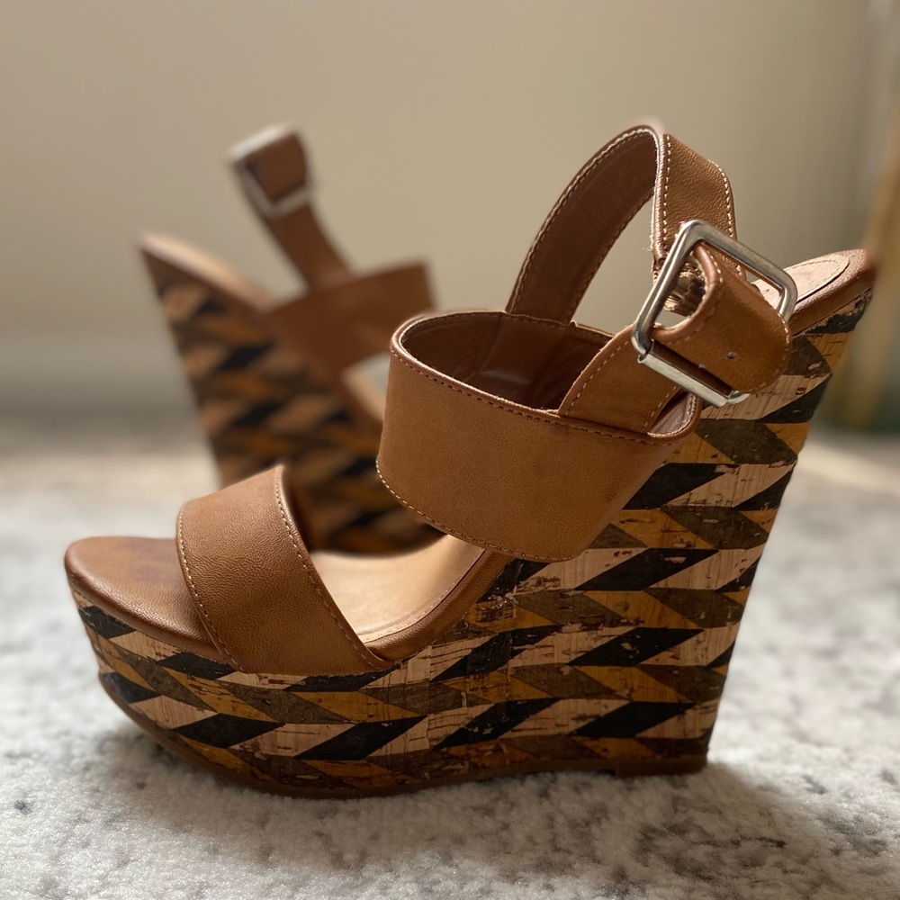 Cognac Wedges